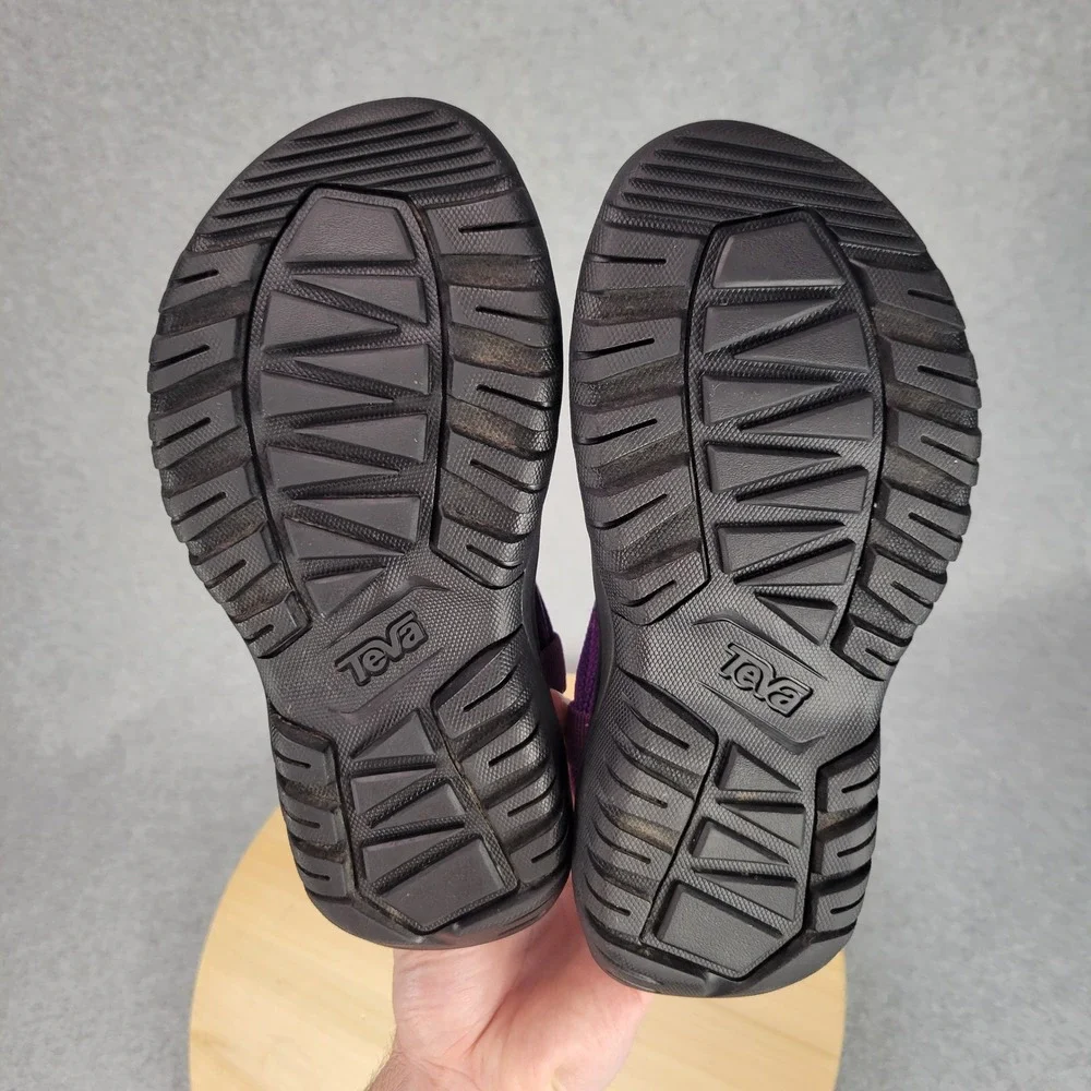 Teva Hurricane XLT Infinity Sandals Women 6 Purple Strappy Rope Gladiator